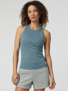 Vuori Sunrise High Neck Tank in Blue